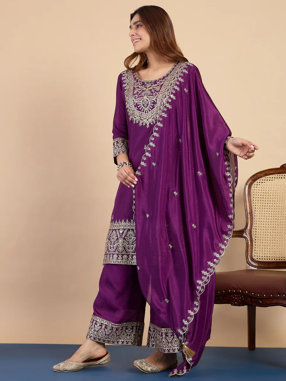 Ira Embroidered Silk Blend Kurta Set