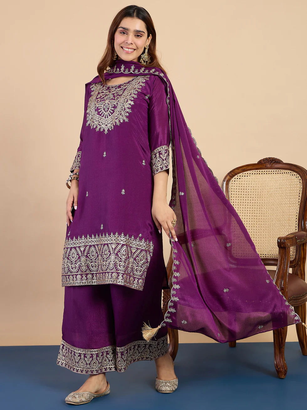 Ira Embroidered Silk Blend Kurta Set