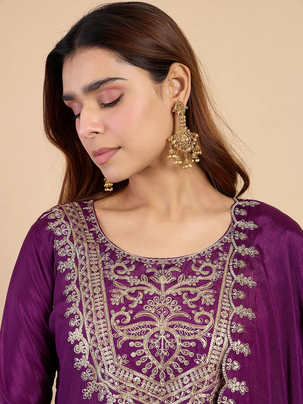 Ira Embroidered Silk Blend Kurta Set