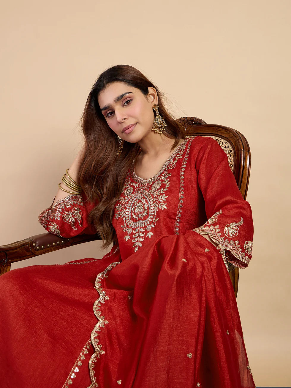 Ira Embroidered Silk Kurta Set