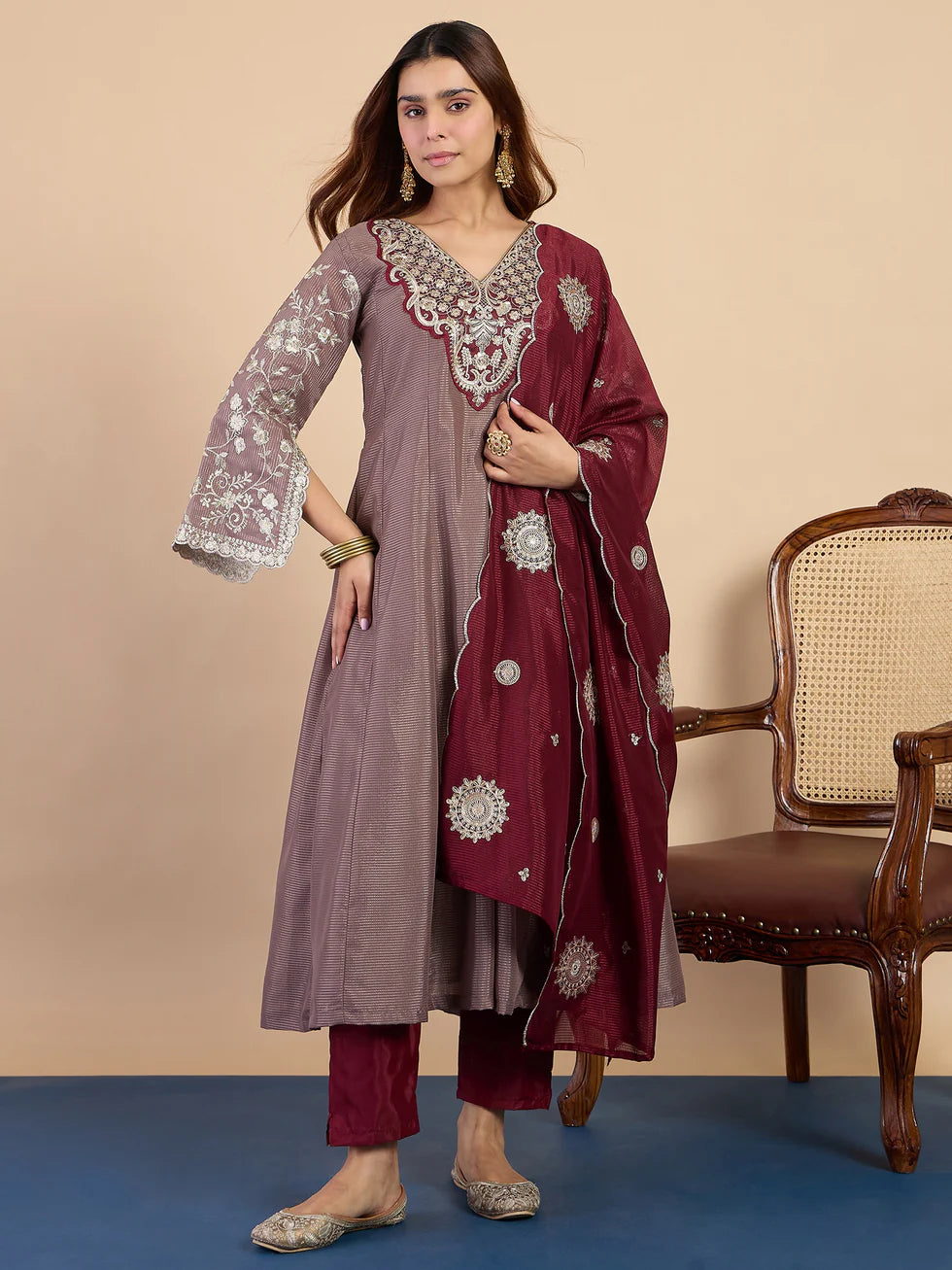 Ira Embroidered Silk Blend Kurta Set