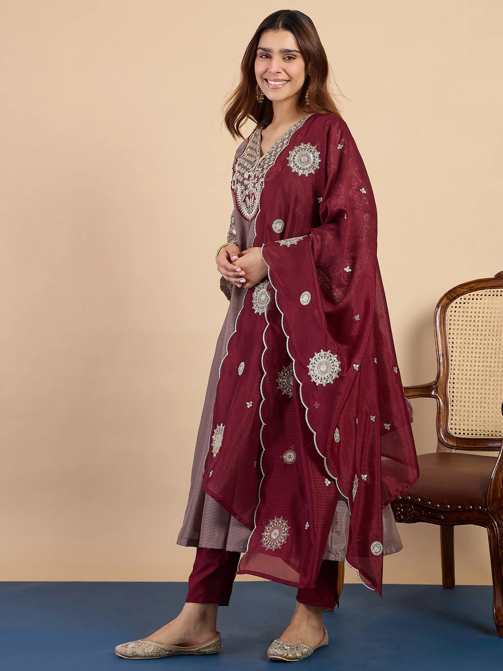 Ira Embroidered Silk Blend Kurta Set