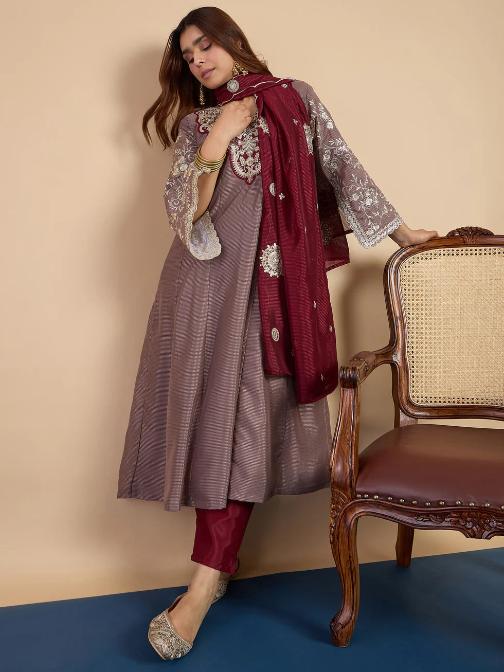 Ira Embroidered Silk Blend Kurta Set