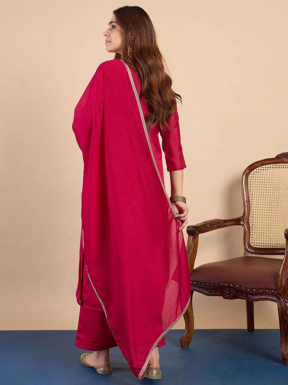 Floral embroidered silk_blend v_neck Kurta Trouser & Dupatta Set