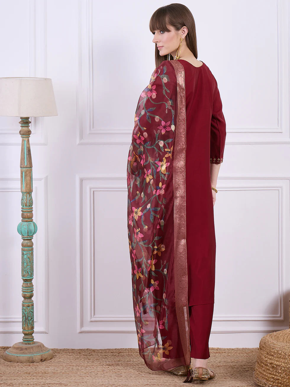 Floral Embroidered Silk_Blend V_Neck Kurta Trouser & Dupatta Set