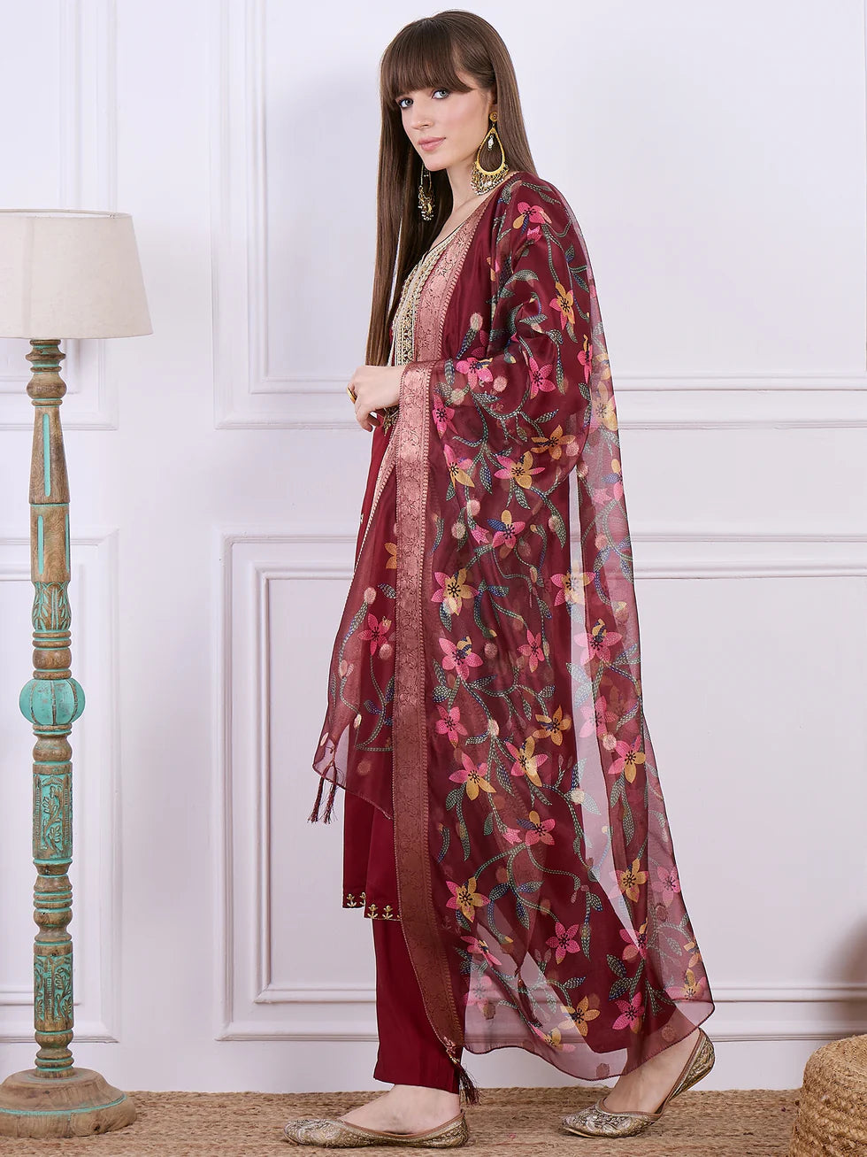 Floral Embroidered Silk_Blend V_Neck Kurta Trouser & Dupatta Set