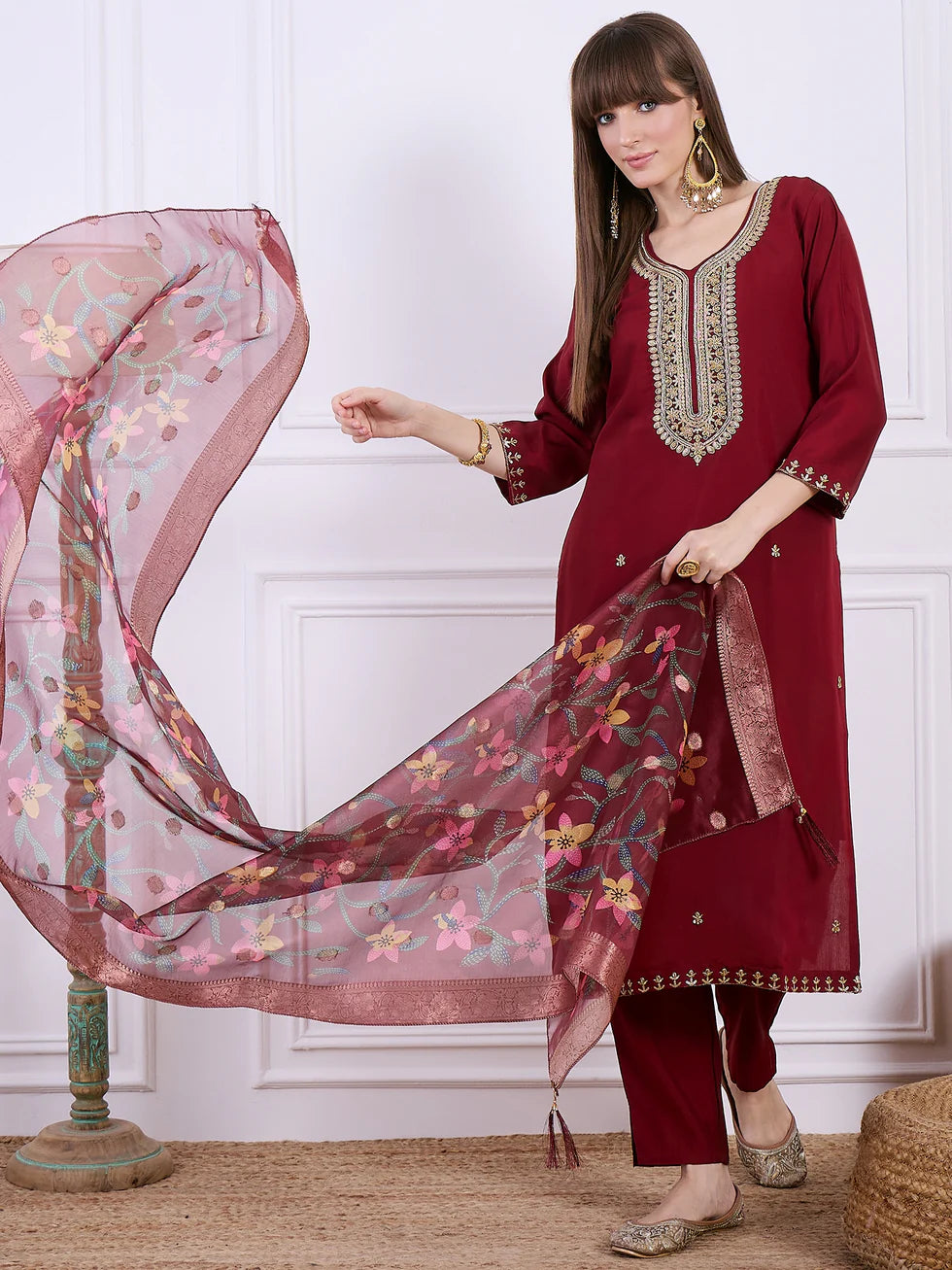 Floral Embroidered Silk_Blend V_Neck Kurta Trouser & Dupatta Set