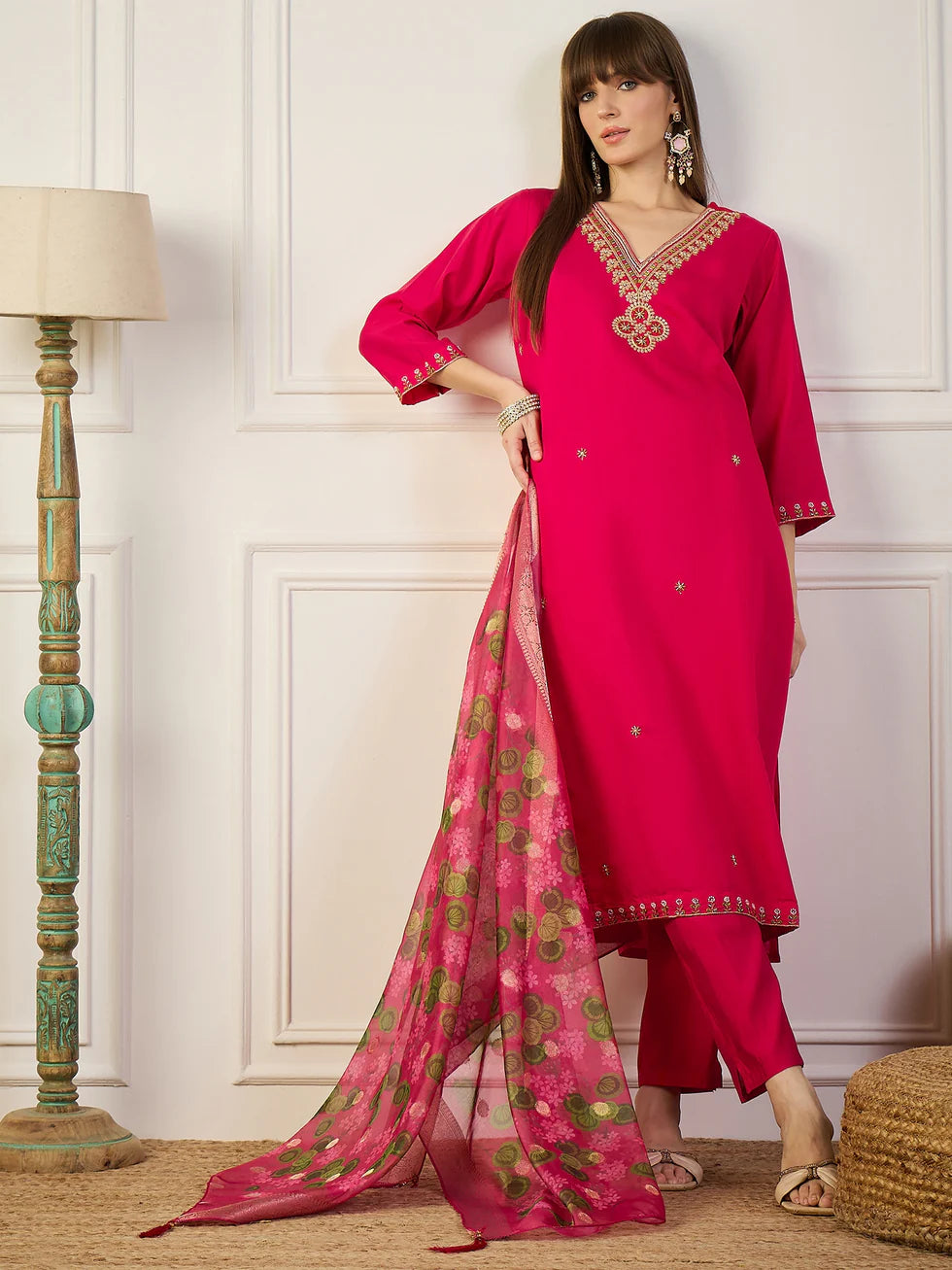 Floral Embroidered Silk_Blend V_Neck Kurta Trouser & Dupatta Set