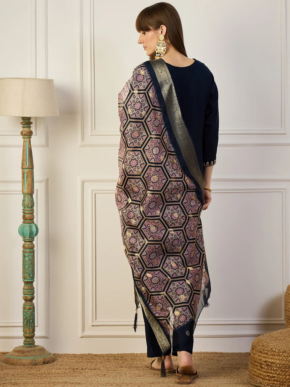 Floral Embroidered Silk_Blend V_Neck Kurta Trouser & Dupatta Set