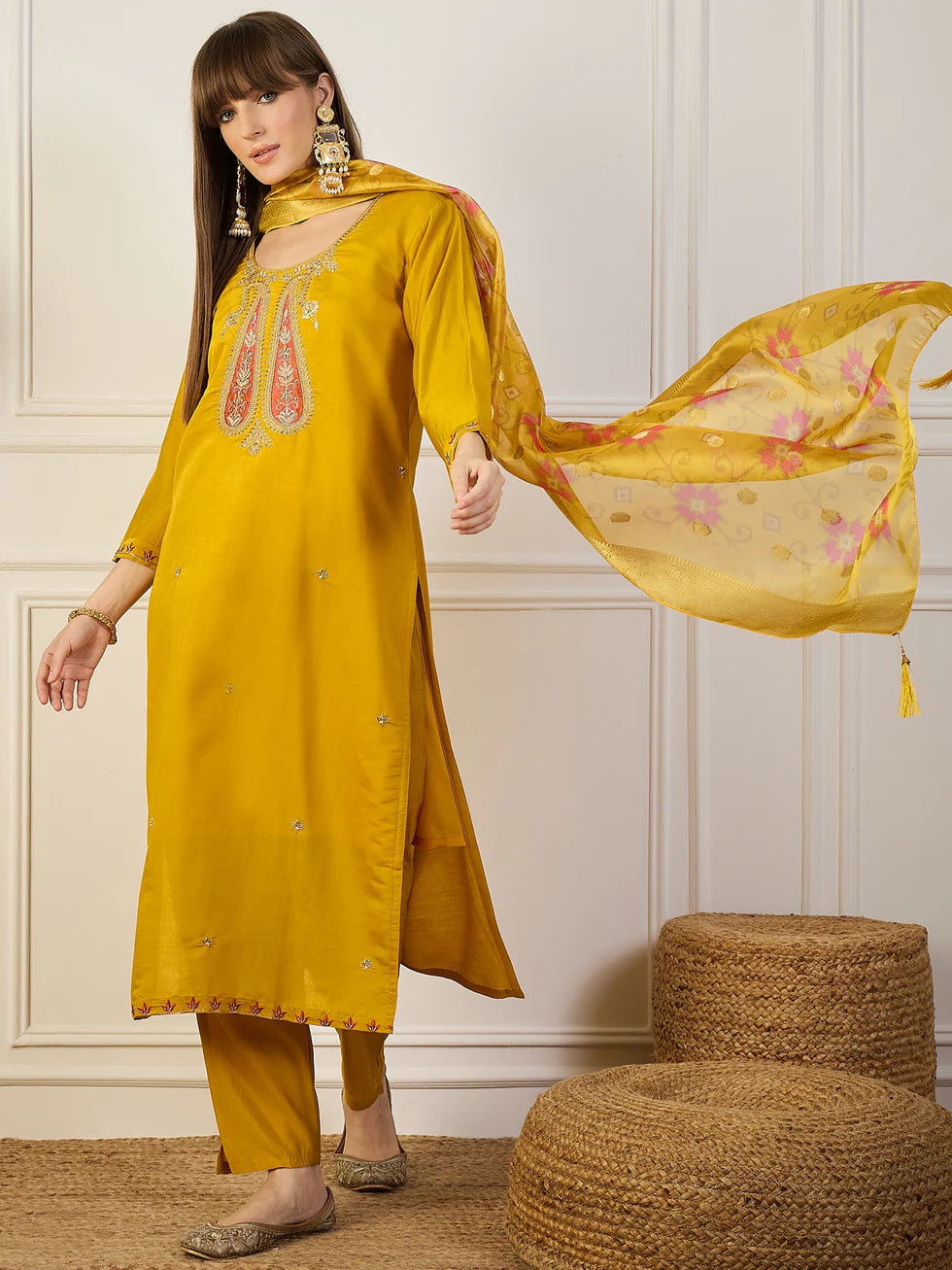 Floral Embroidered Silk_Blend V_Neck Kurta Trouser & Dupatta Set