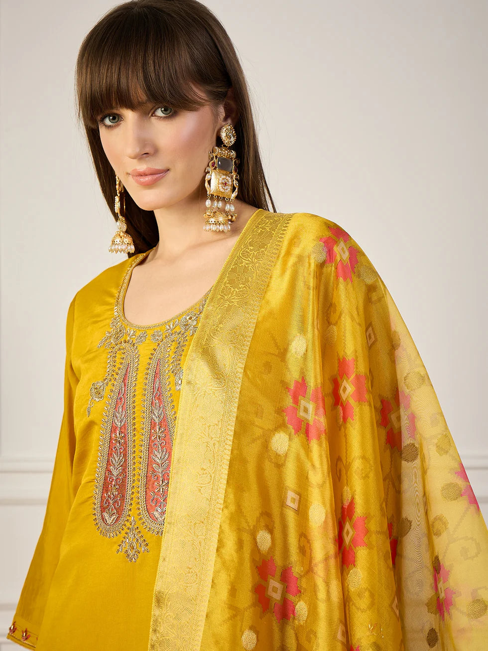 Floral Embroidered Silk_Blend V_Neck Kurta Trouser & Dupatta Set