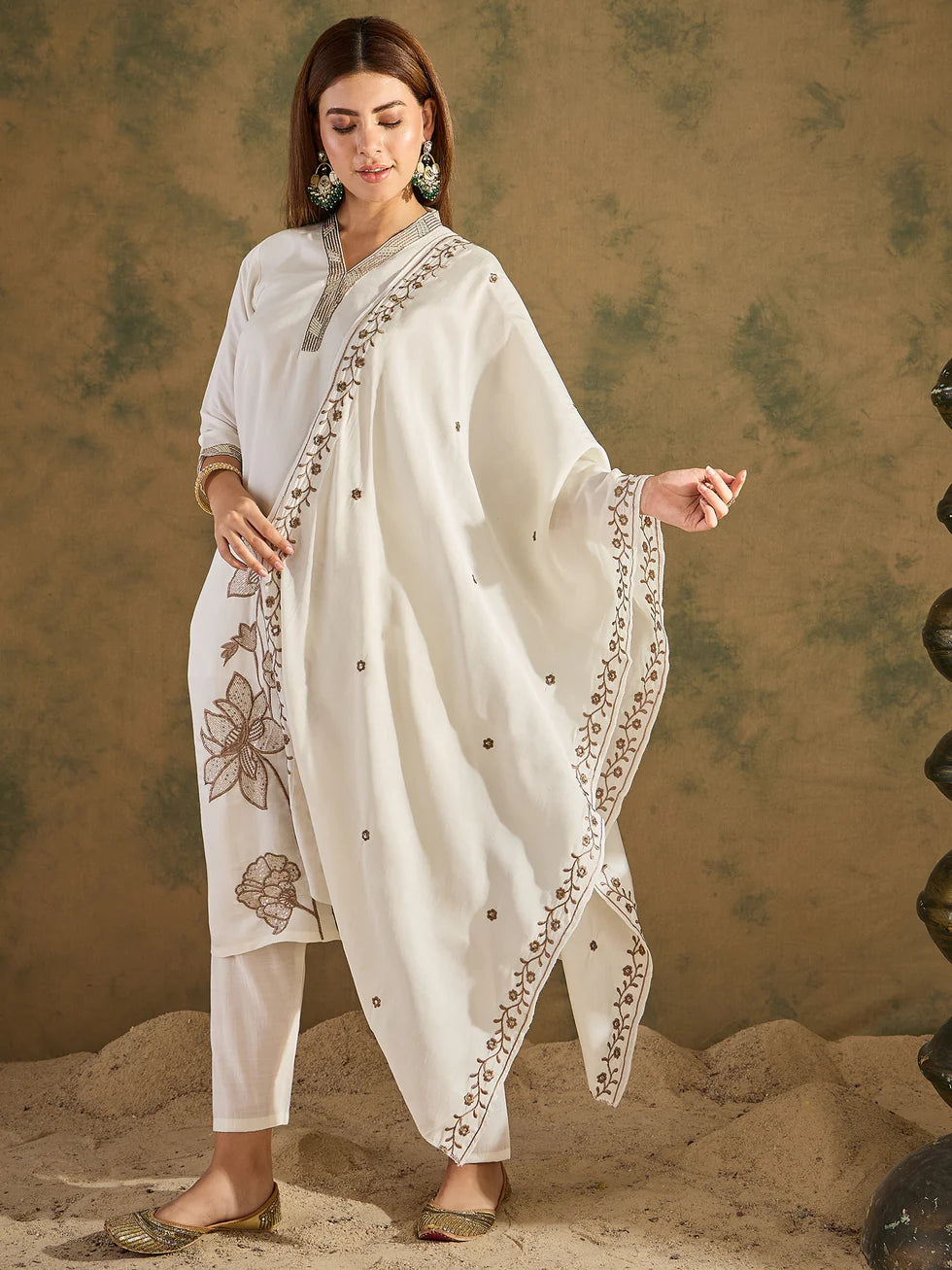Ivory Floral Grace Set