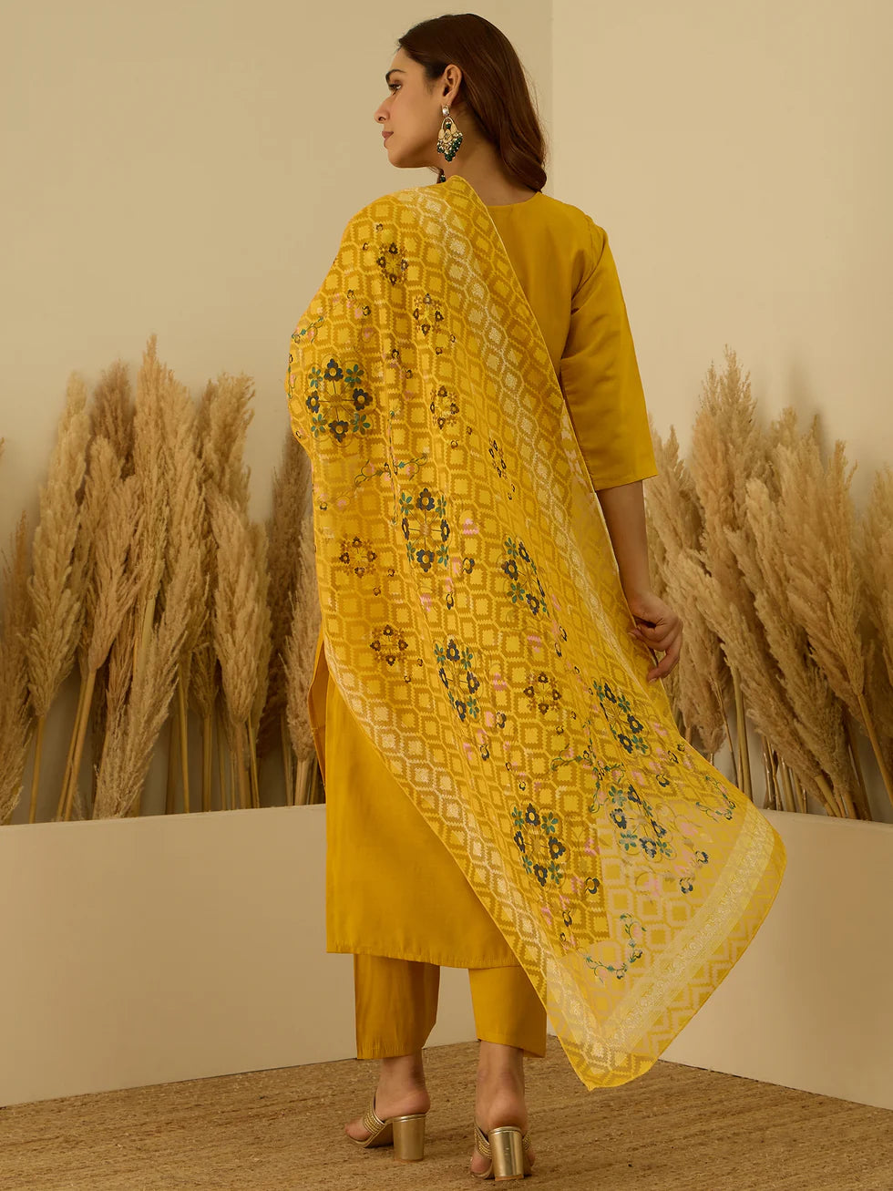 Mustard Bloom Festive Set