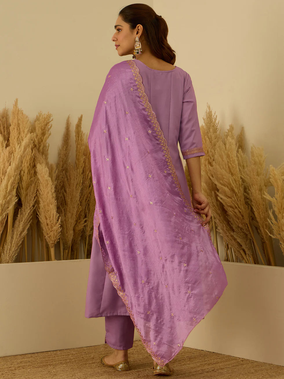 Myra Ethnic Kurta Set