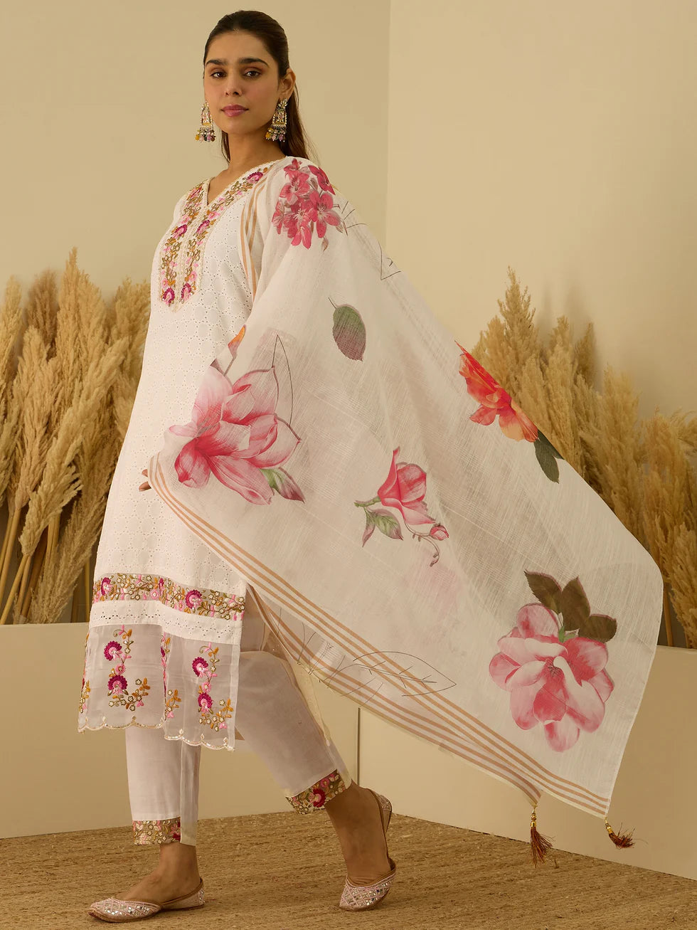 Ivory Floral Elegance Set