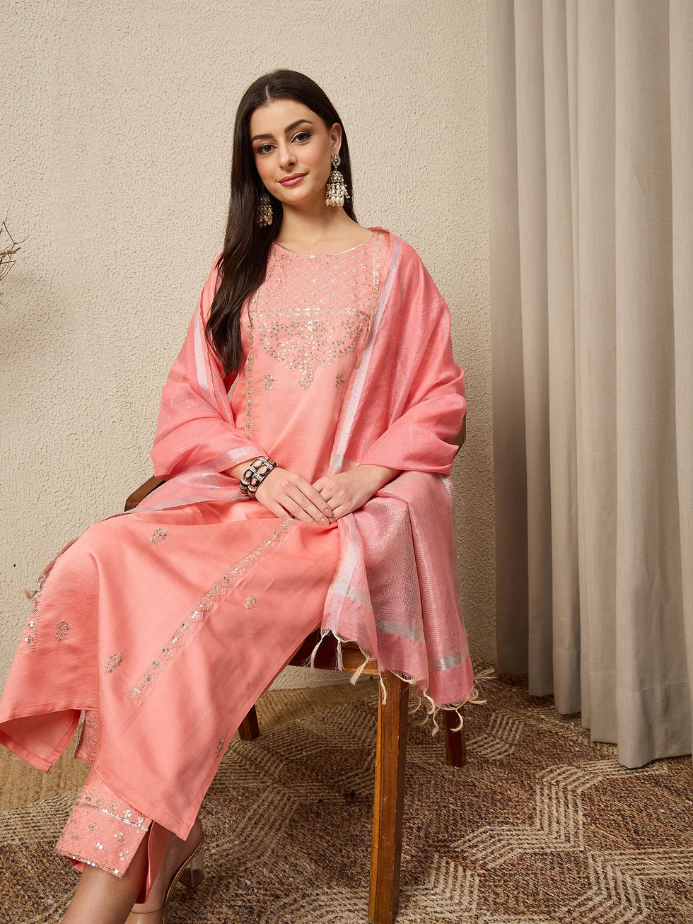 Zehra Embroidered Kurta Set