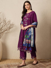 Elara Embroidered Kurta Set