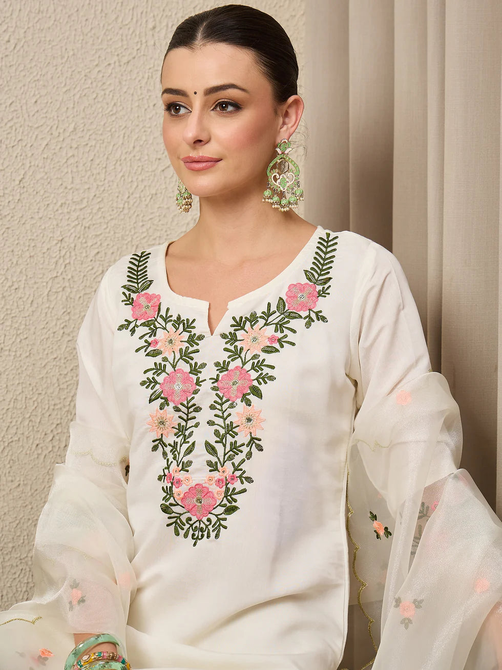 Elowen Embroidered Kurta Set