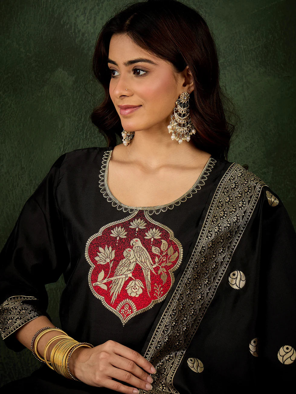Floral Embroidered Kurta Set