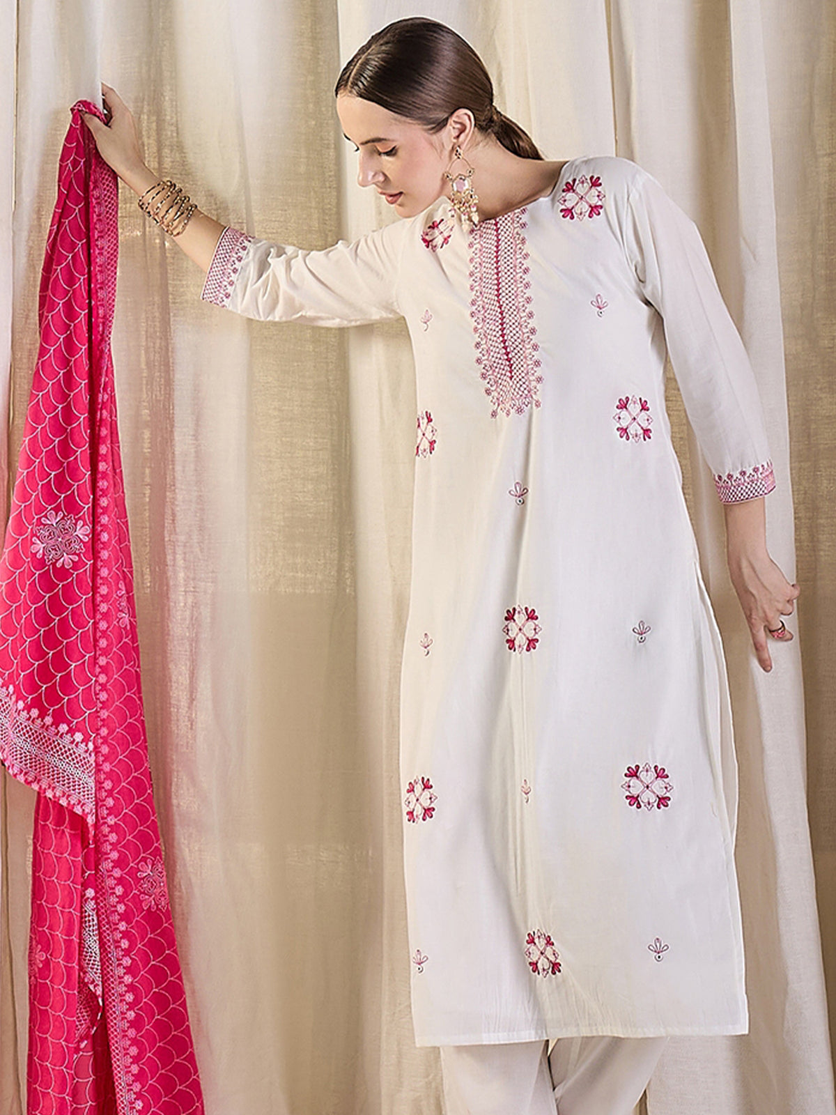 White Embroidered Straight Kurta Trousers With Dupatta Set