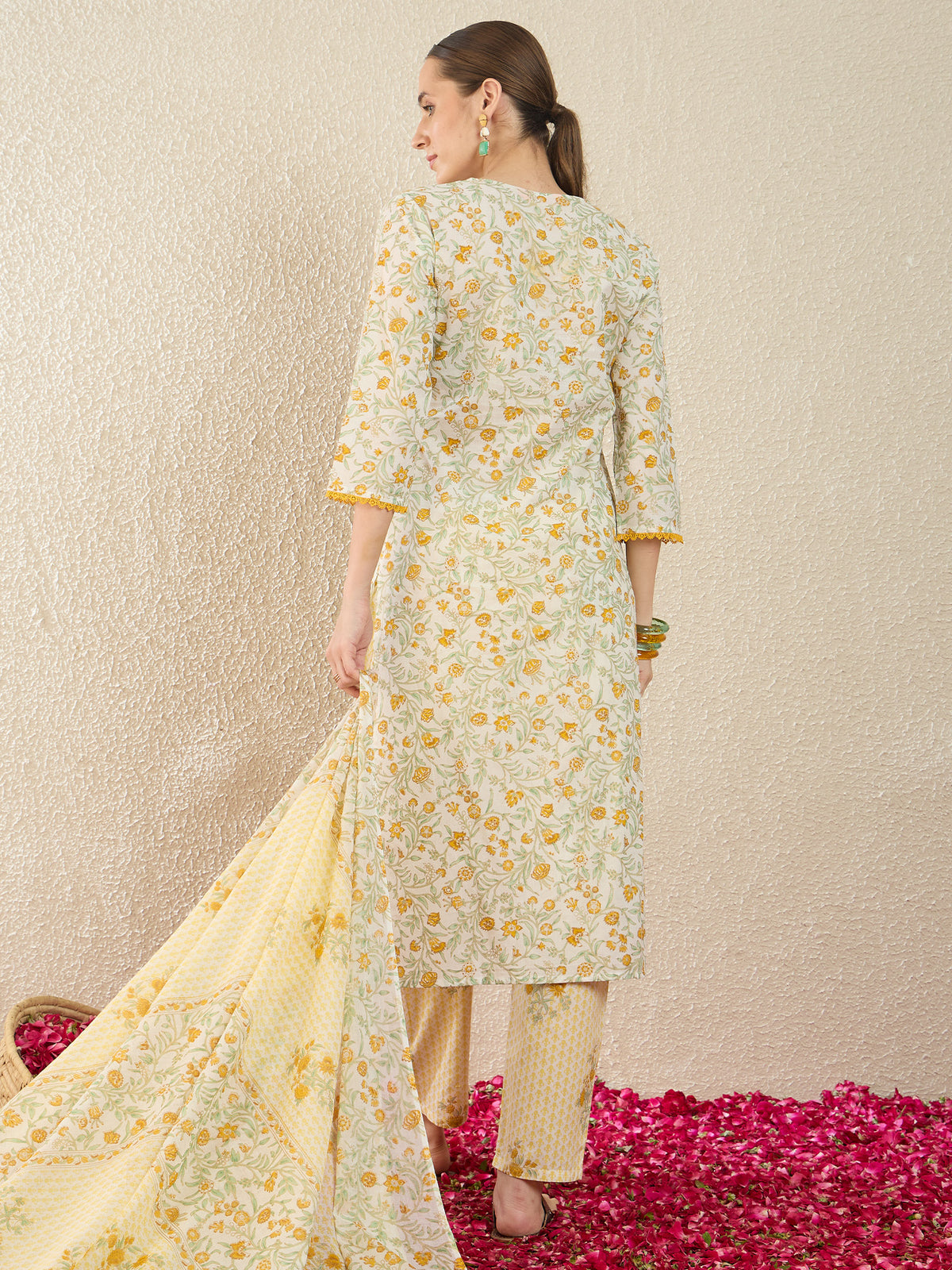Off White Printed Straight Kurta Trousers With Dupatta Set