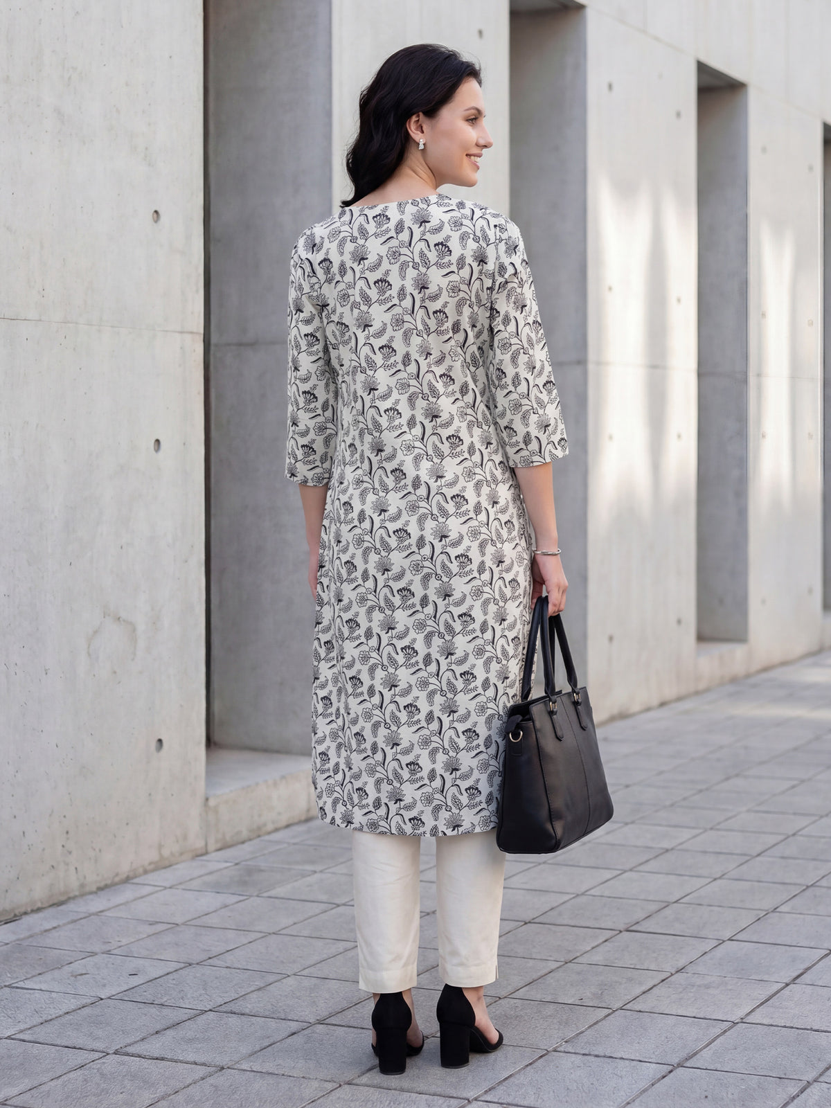 Off White Printed Straight Kurta Trousers With Dupatta Set