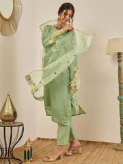 Aarna Embroidered Kurta Set