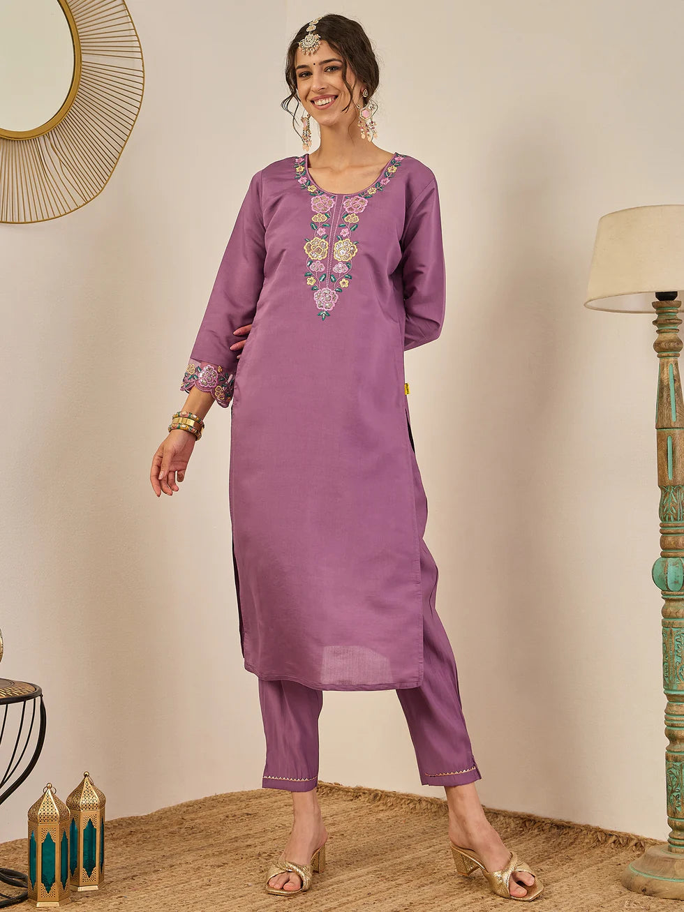 Aarna Embroidered Kurta Set