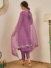Aarna Embroidered Kurta Set