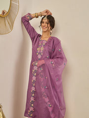 Aarna Embroidered Kurta Set