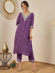 Inara Embroidered Kurta Set