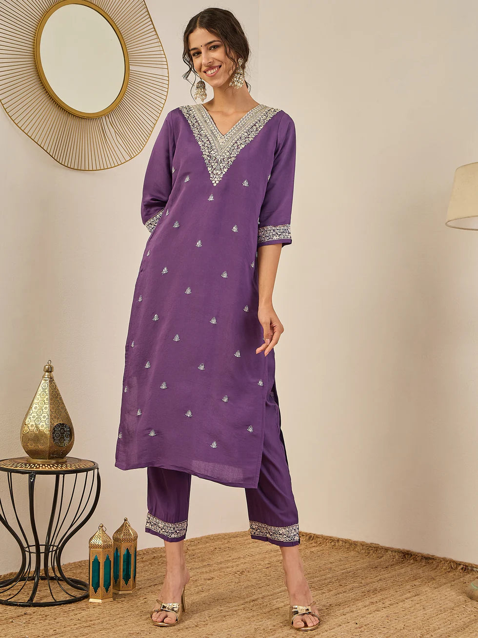 Inara Embroidered Kurta Set