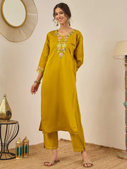 Aarna Embroidered Kurta Set