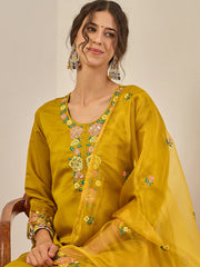 Aarna Embroidered Kurta Set