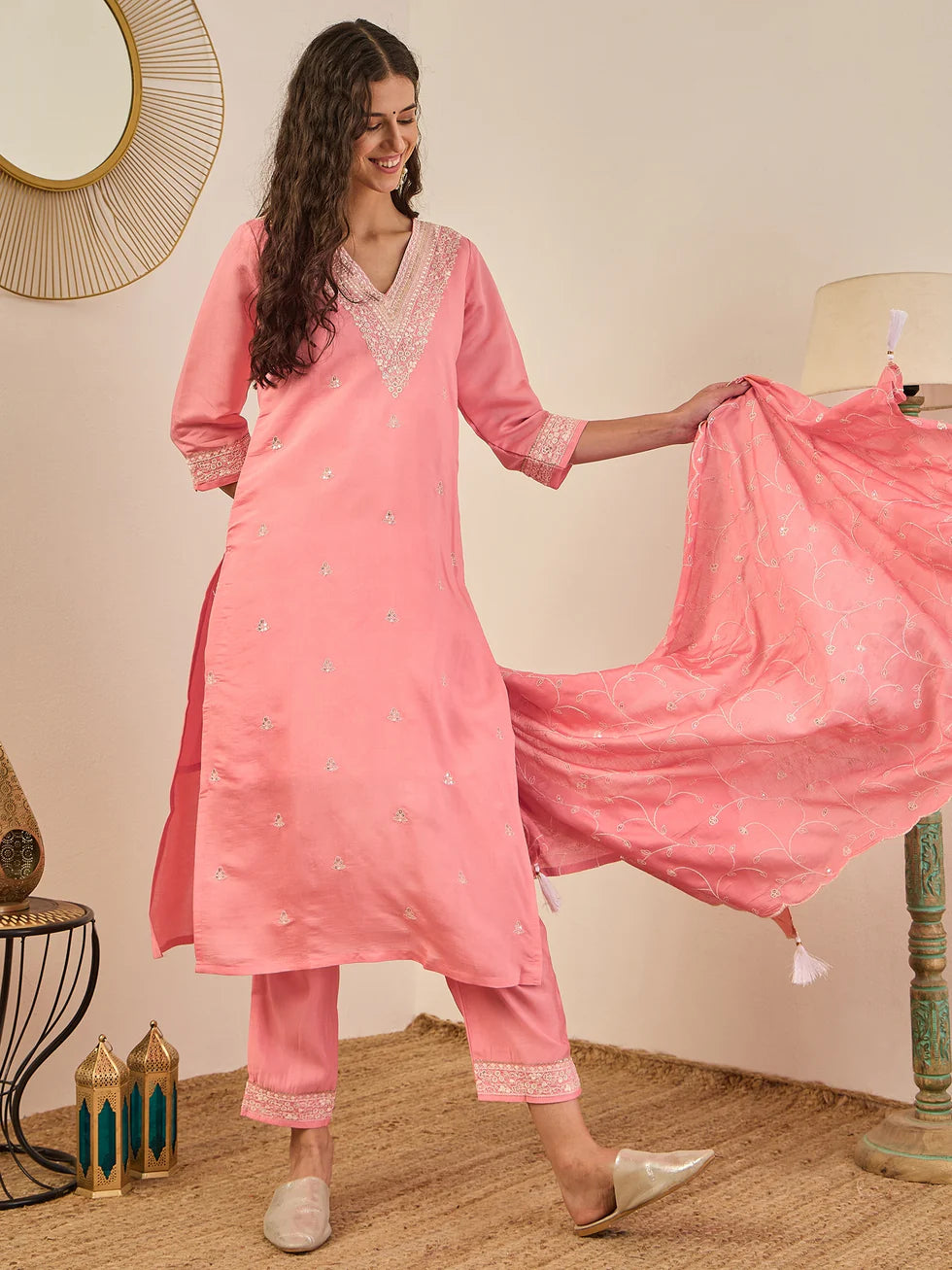 Aarohi Embroidered Kurta Set
