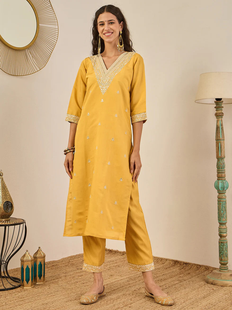 Aarohi Embroidered Kurta Set