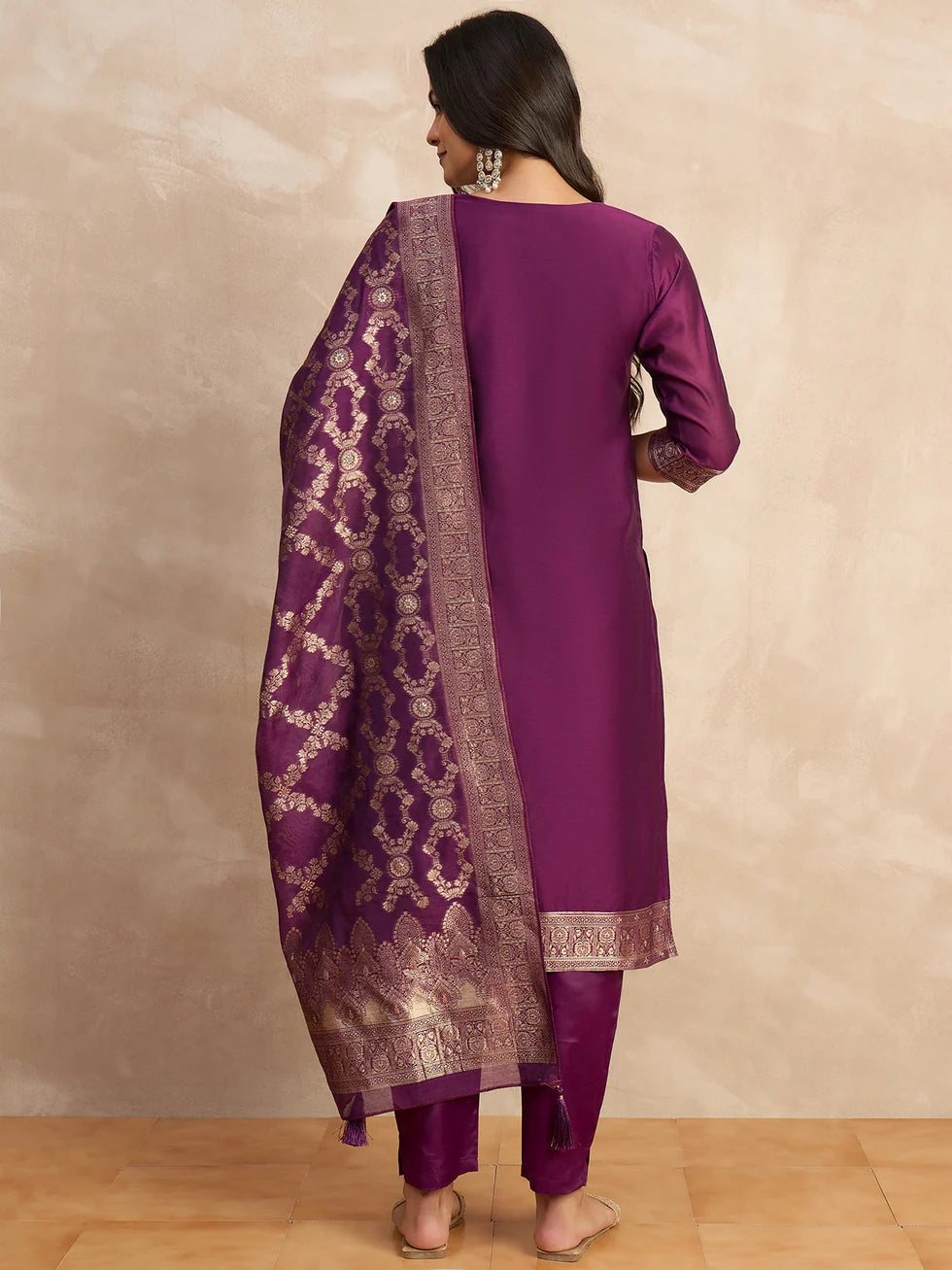 Vaanya Banarasi Kurta Set