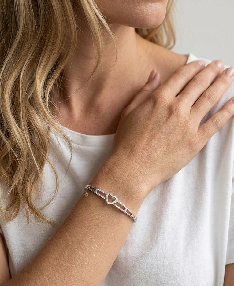 92.5 Sterling Silver Eternal Heart Bracelet for Women