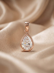925 Sterling Silver Elegant Teardrop Sparkle Pendant Set with Earrings
