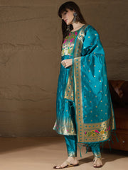 Aarohi Embroidered Kurta Set