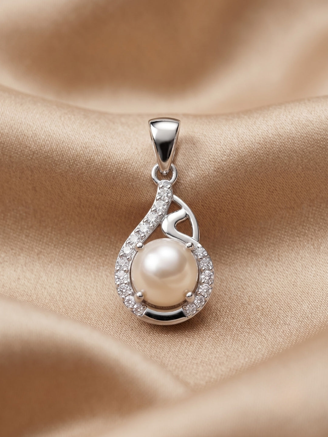 925 Sterling Silver Luminous Pearl Swirl Pendant Set with Earrings