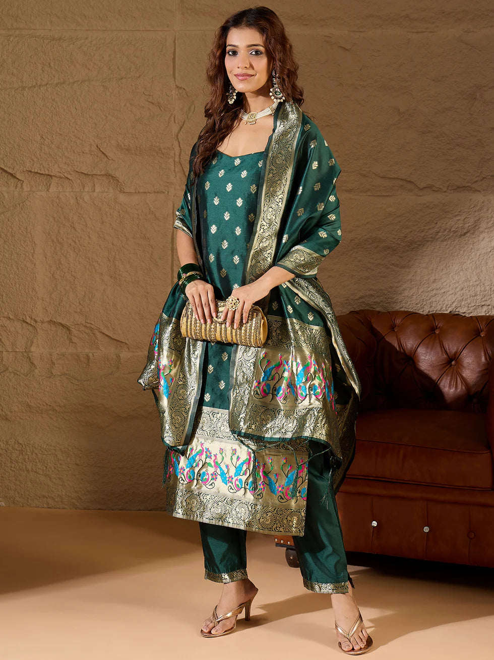 Mayuri Silk Blend Kurta Set