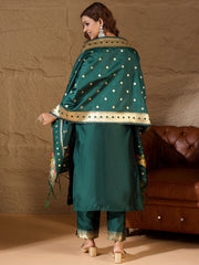 Aarohi Embroidered Kurta Set