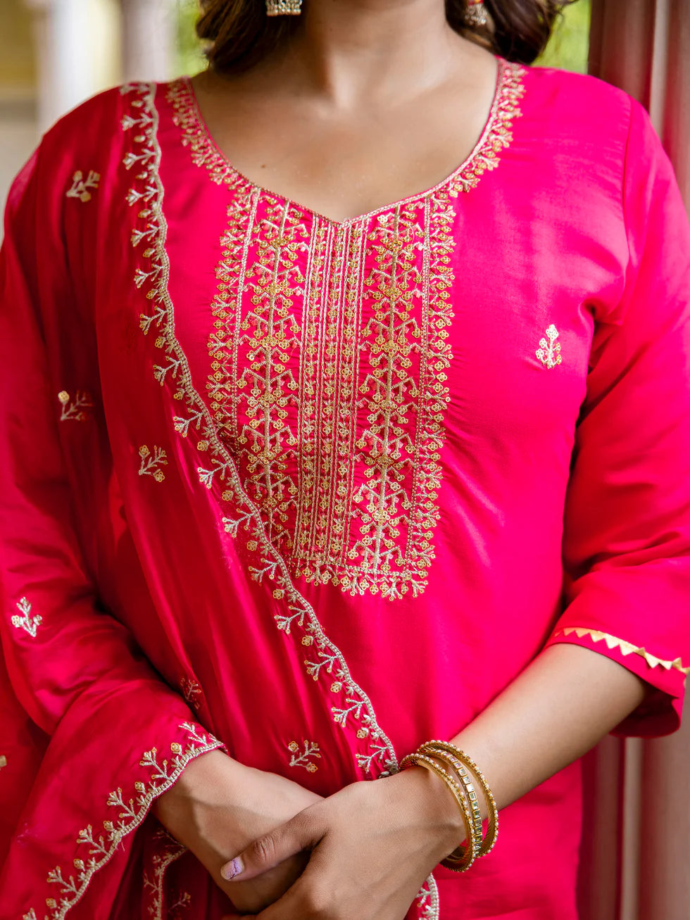 Floral Embroidered Silk Round_Neck Kurta Trouser & Dupatta Set
