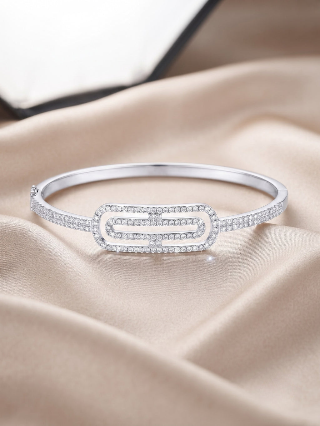 925 Silver Modern Loop Luxe Bracelet for Women