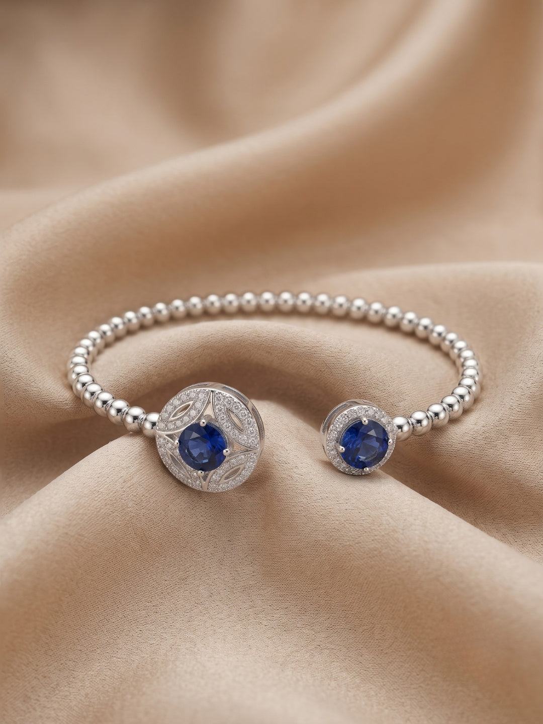 92.5 Sterling Silver Sapphire Bloom Beaded Open Bracelet for Women
