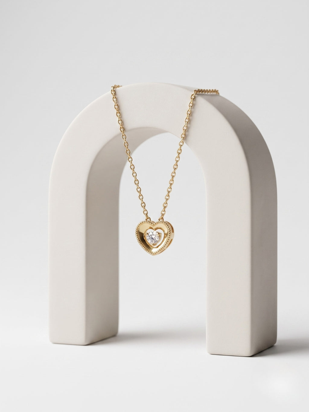 925 Sterling Silver Golden Solitaire stone Heartness Necklace for women