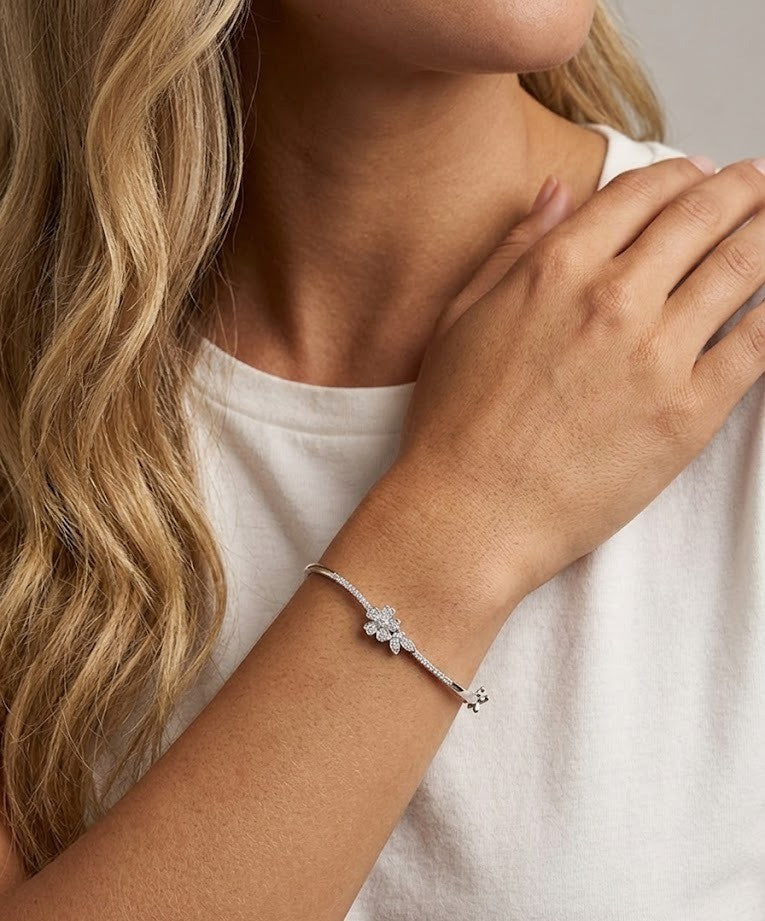92.5 Sterling Silver Bloom Grace Floral Bracelet for Women
