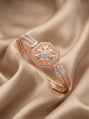 92.5 Sterling Silver Radiant Bloom Geometric Bracelet for Women