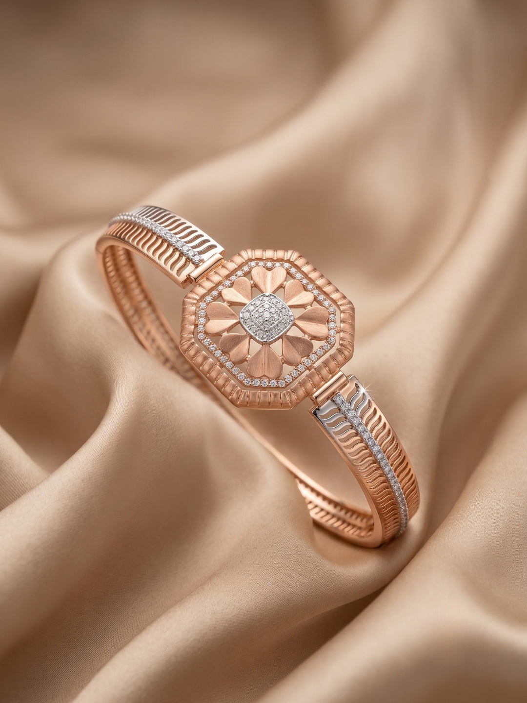 92.5 Sterling Silver Radiant Bloom Geometric Bracelet for Women